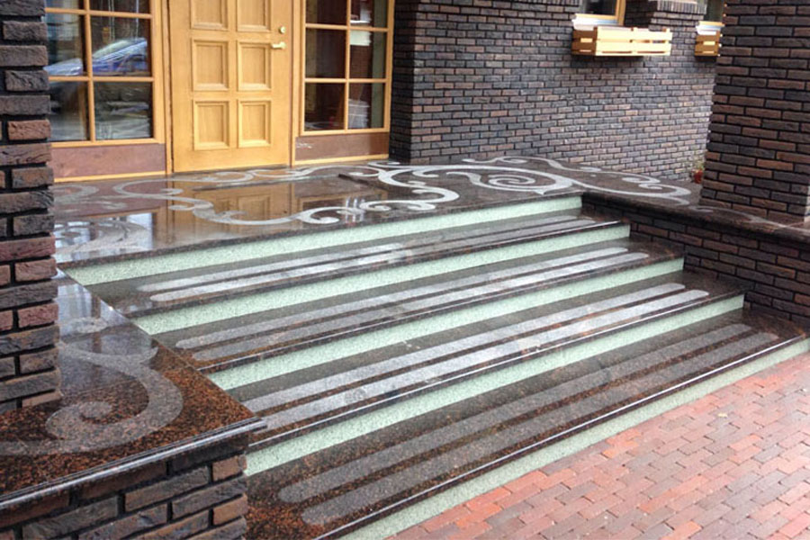 облицовка ступеней гранитом